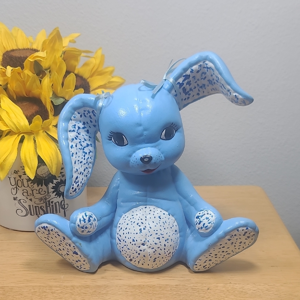 Kimple Mold 85 Blue Speckled Ceramic Bunny Figurine